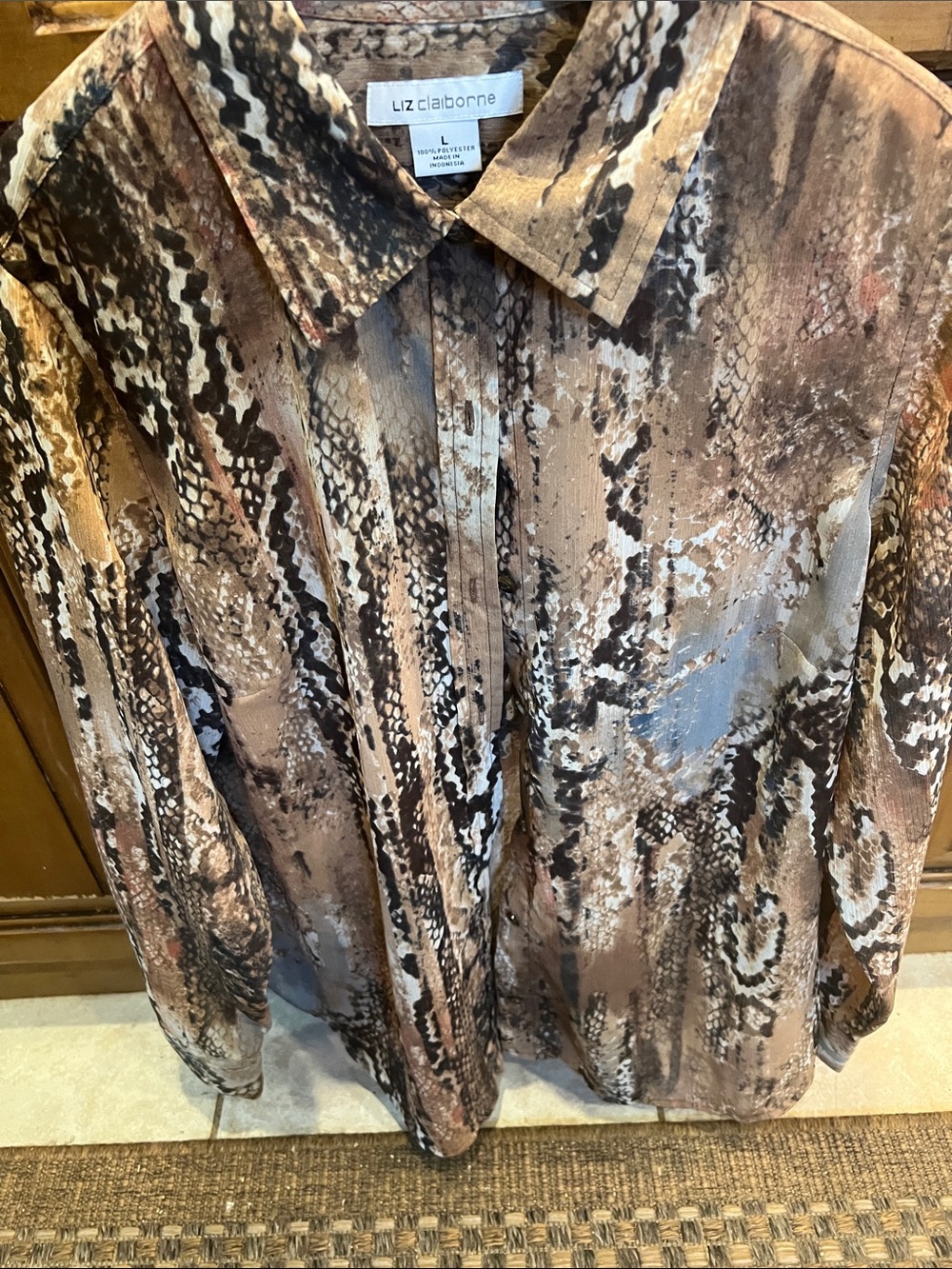 Liz Claiborne Brown & Black Snake-Print Button Down Shirt VINTAGE